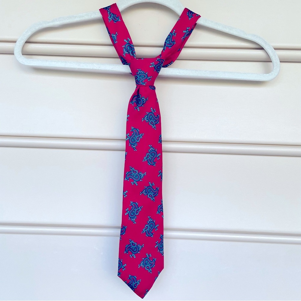 Sturbridge Red Paisley 100% Silk Necktie Made in USA